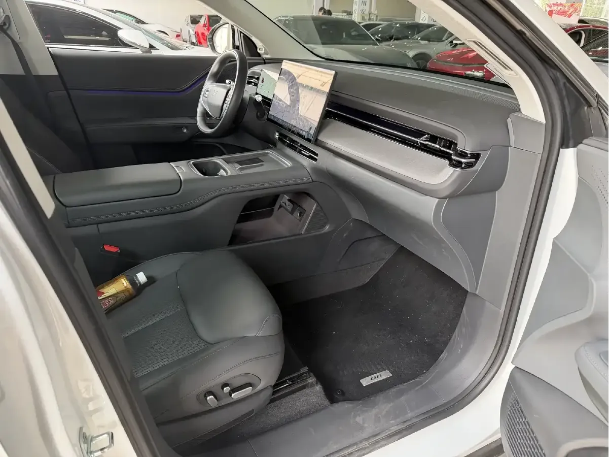 2025 Xpeng G6 BEV 68.5KWH,autocango,china used car exporter,china ev exporter,chinese used car exporter,chinese used ev exporter