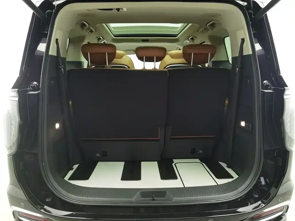 2023 HongQi HQ9 2.0T 252HP L4 8AT,autocango,china used car exporter,china ev exporter,chinese used car exporter,chinese used ev exporter