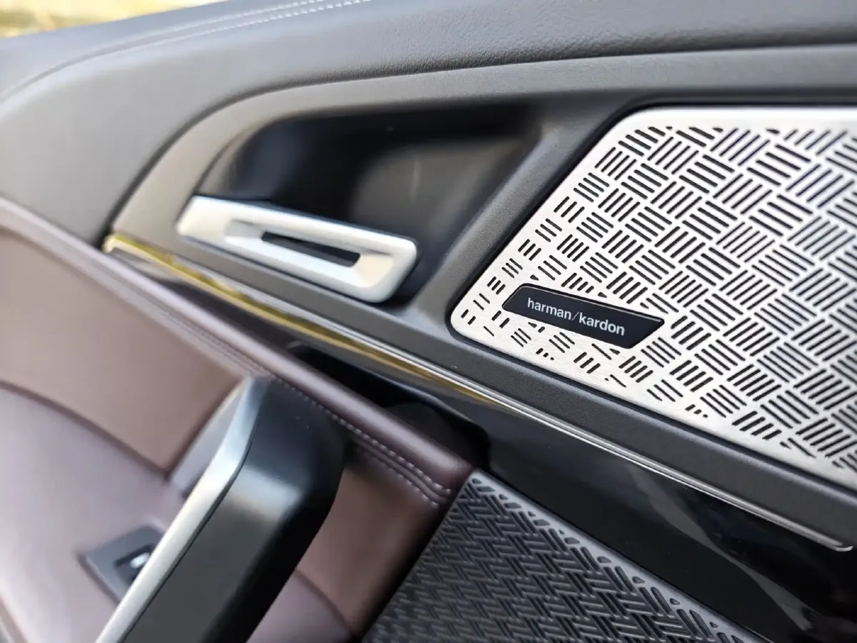 2024 BMW X1 2.0T 204HP L4 7DCT,autocango,china used car exporter,china ev exporter,chinese used car exporter,chinese used ev exporter