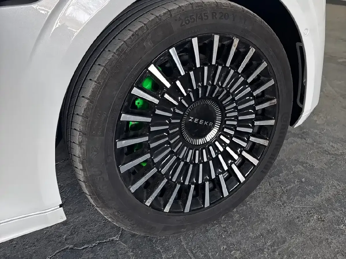 2022 Zeekr 009 BEV 116KWH,autocango,china used car exporter,china ev exporter,chinese used car exporter,chinese used ev exporter