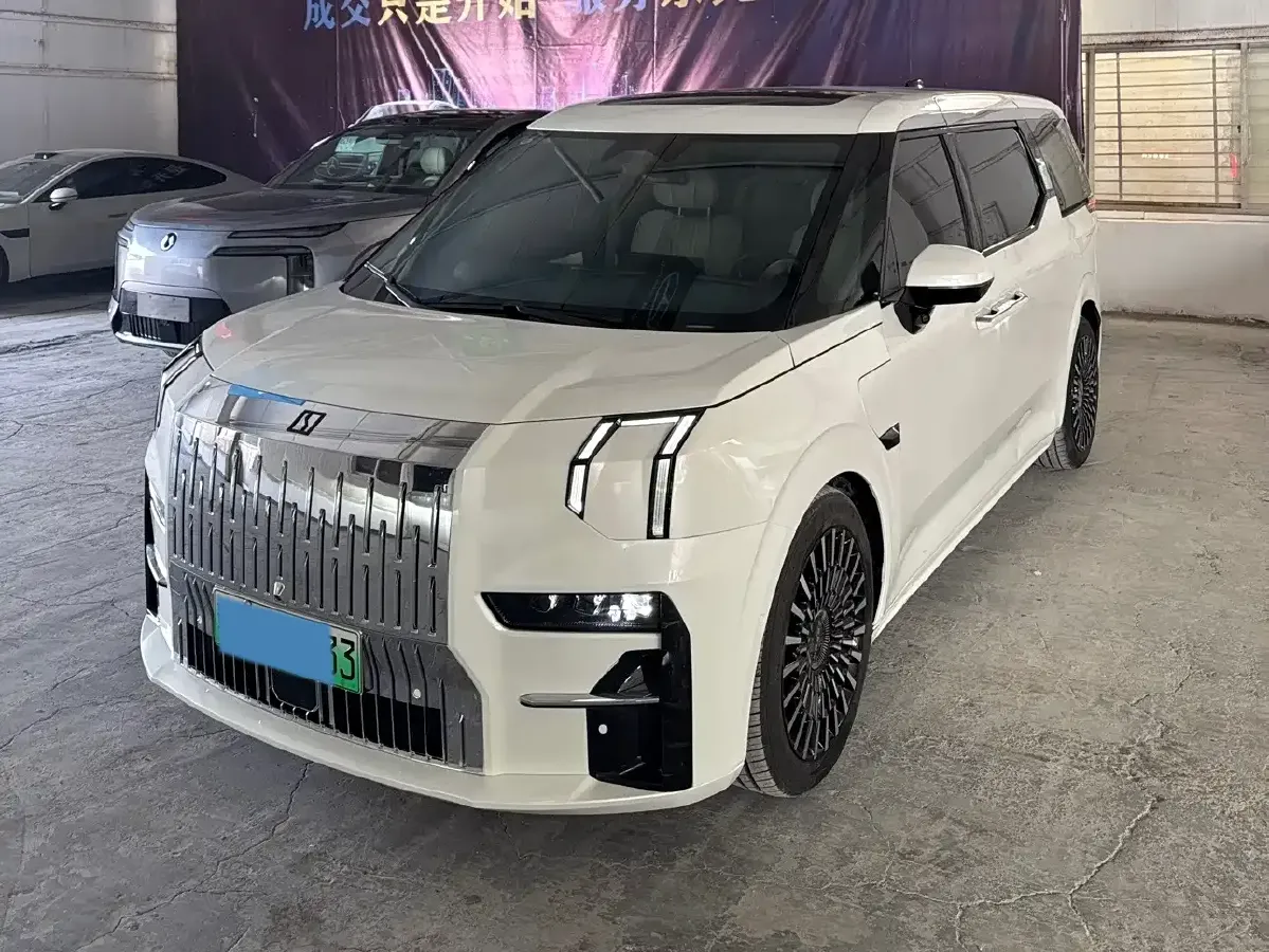2022 Zeekr 009 BEV 116KWH,autocango,china used car exporter,china ev exporter,chinese used car exporter,chinese used ev exporter