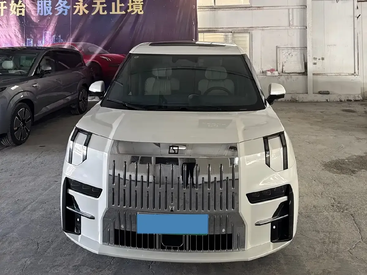 2022 Zeekr 009 BEV 116KWH,autocango,china used car exporter,china ev exporter,chinese used car exporter,chinese used ev exporter