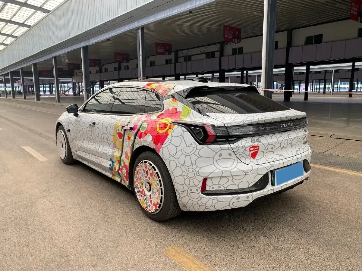 2024 Zeekr 001 BEV 100KWH,autocango,china used car exporter,china ev exporter,chinese used car exporter,chinese used ev exporter