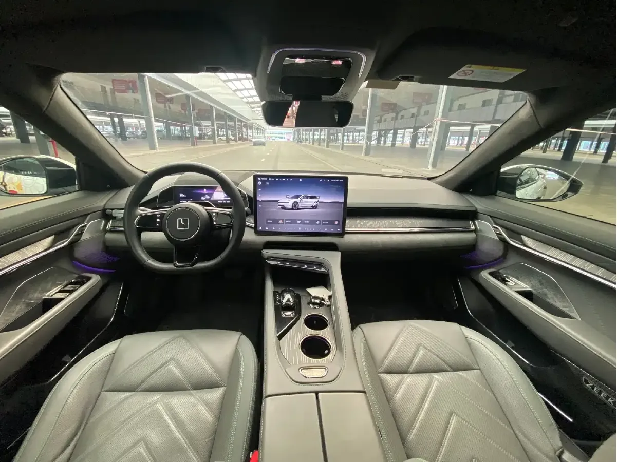 2024 Zeekr 001 BEV 100KWH,autocango,china used car exporter,china ev exporter,chinese used car exporter,chinese used ev exporter