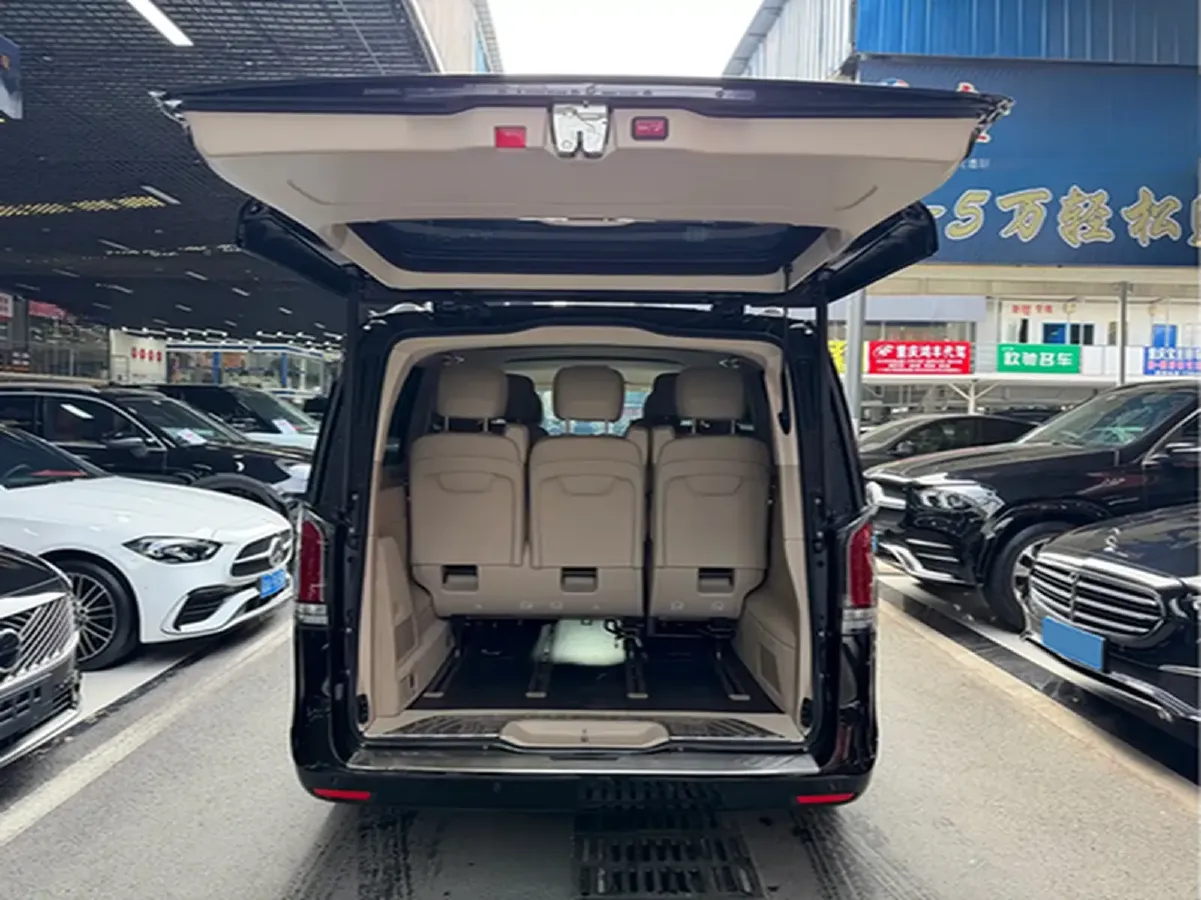 2024 Mercedes-Benz V Class 2.0T 231HP L4 9AT,autocango,china used car exporter,china ev exporter,chinese used car exporter,chinese used ev exporter