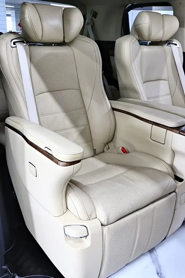 2015 Toyota Alphard 3.5L 275HP V6 6AT,autocango,china used car exporter,china ev exporter,chinese used car exporter,chinese used ev exporter