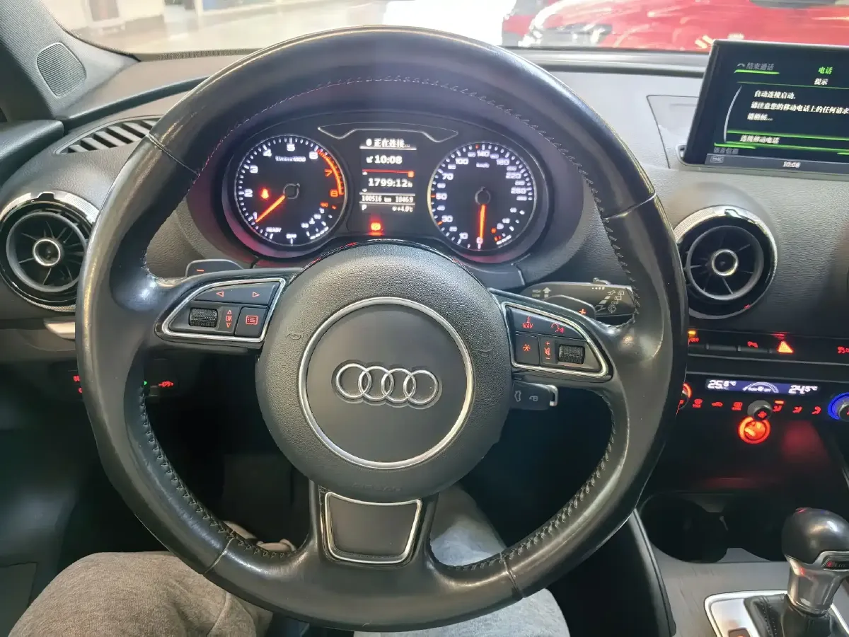 2015 Audi A3 2.0T 220HP L4 6DCT,autocango,china used car exporter,china ev exporter,chinese used car exporter,chinese used ev exporter