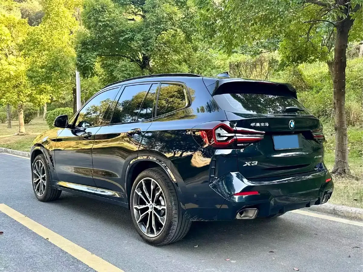 2022 BMW X3 2.0T 252HP L4 8AT,autocango,china used car exporter,china ev exporter,chinese used car exporter,chinese used ev exporter