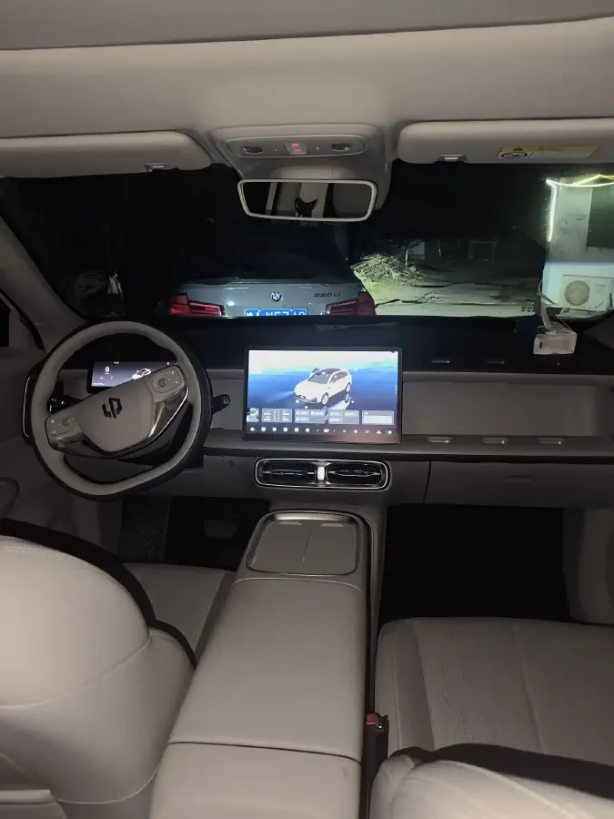 2025 Leapmotor B10 BEV 67.1KWH,autocango,china used car exporter,china ev exporter,chinese used car exporter,chinese used ev exporter