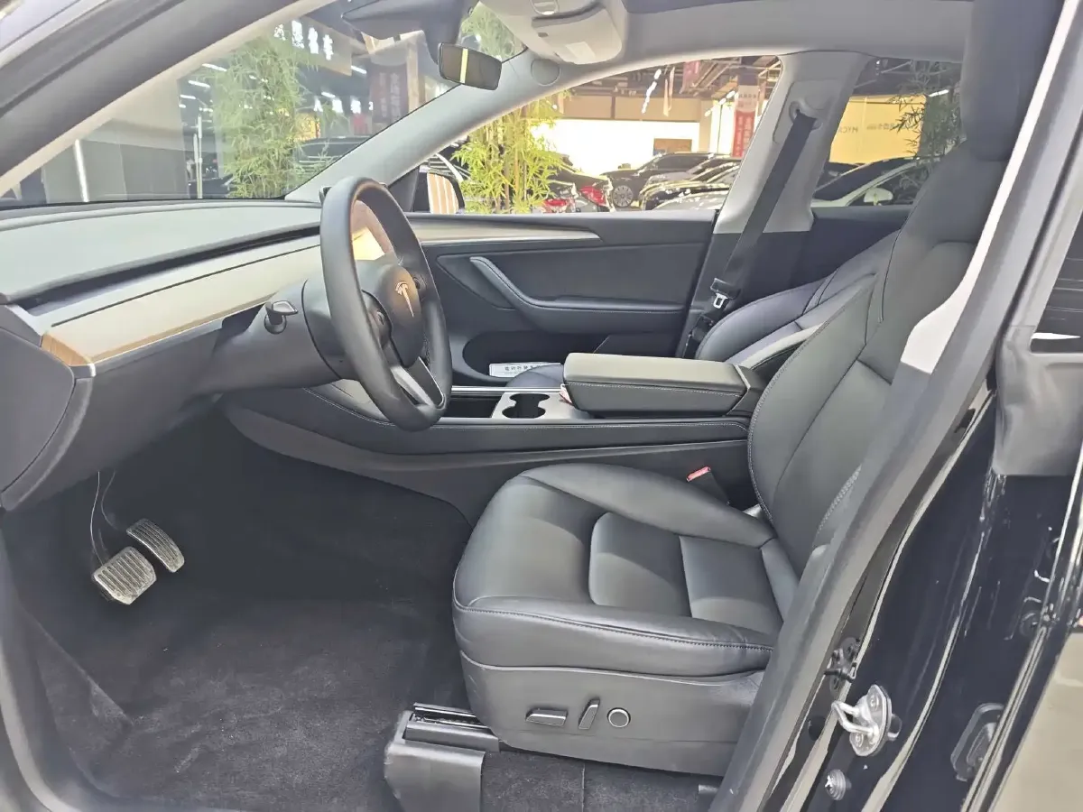 2021 Tesla Model Y BEV 76.8KWH,autocango,china used car exporter,china ev exporter,chinese used car exporter,chinese used ev exporter