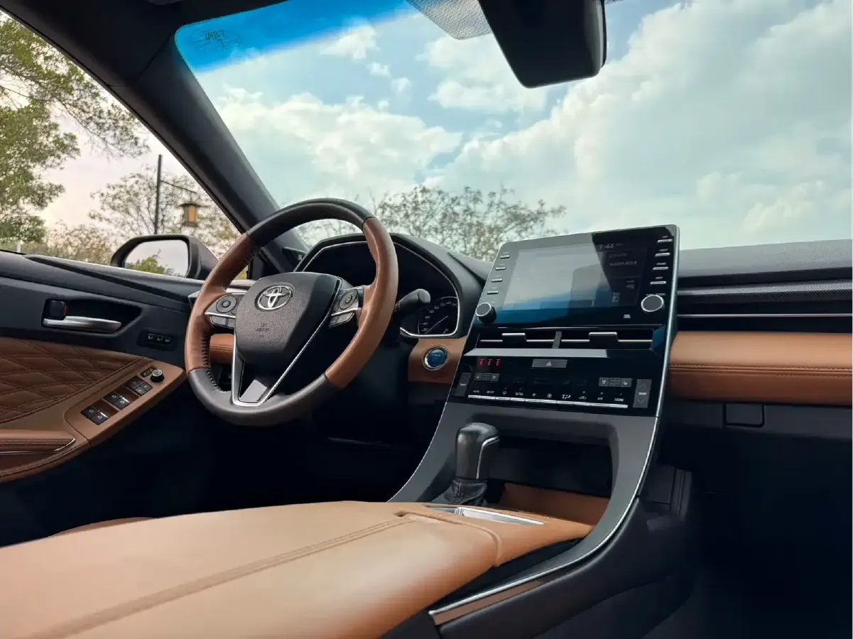 2019 Toyota Avalon 2.5L 178HP L4 E-CVT Hybrid,autocango,china used car exporter,china ev exporter,chinese used car exporter,chinese used ev exporter