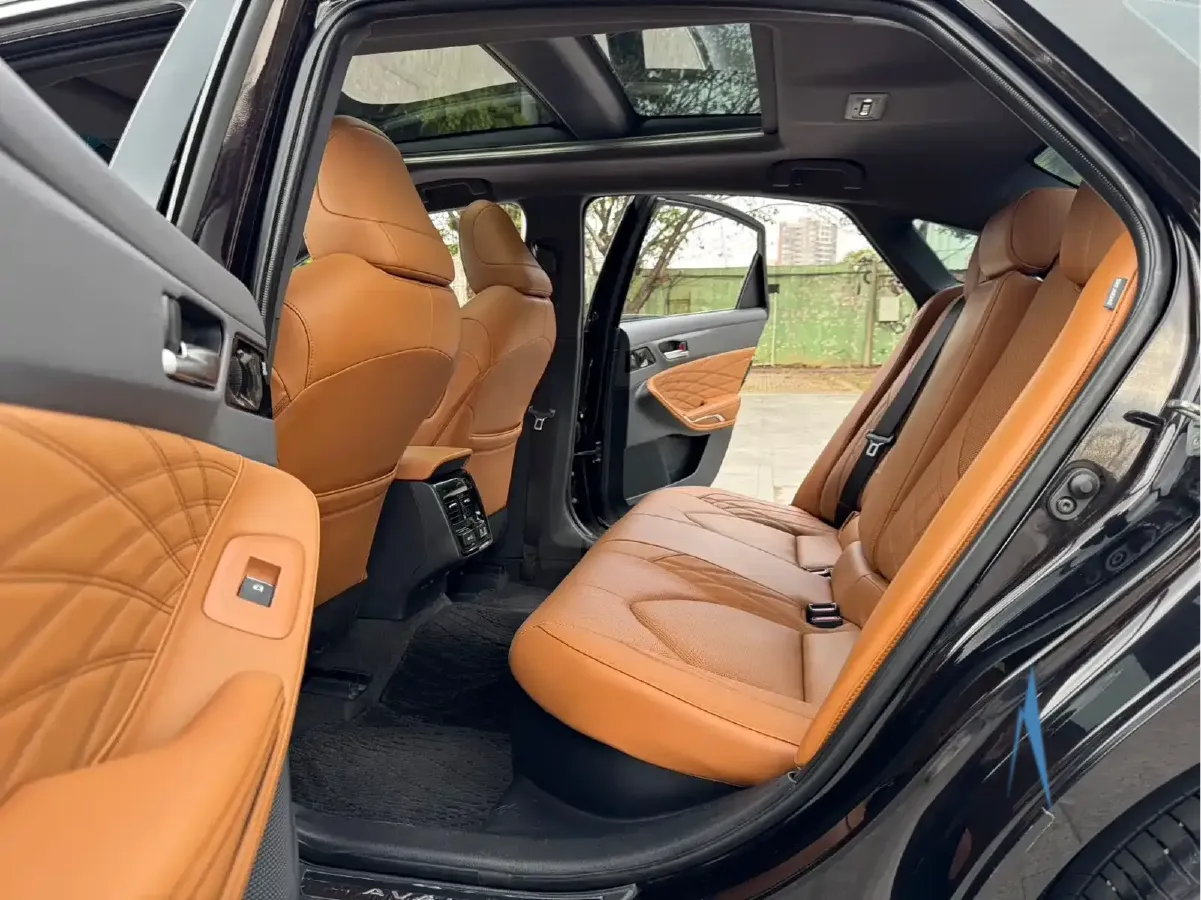 2019 Toyota Avalon 2.5L 178HP L4 E-CVT Hybrid,autocango,china used car exporter,china ev exporter,chinese used car exporter,chinese used ev exporter