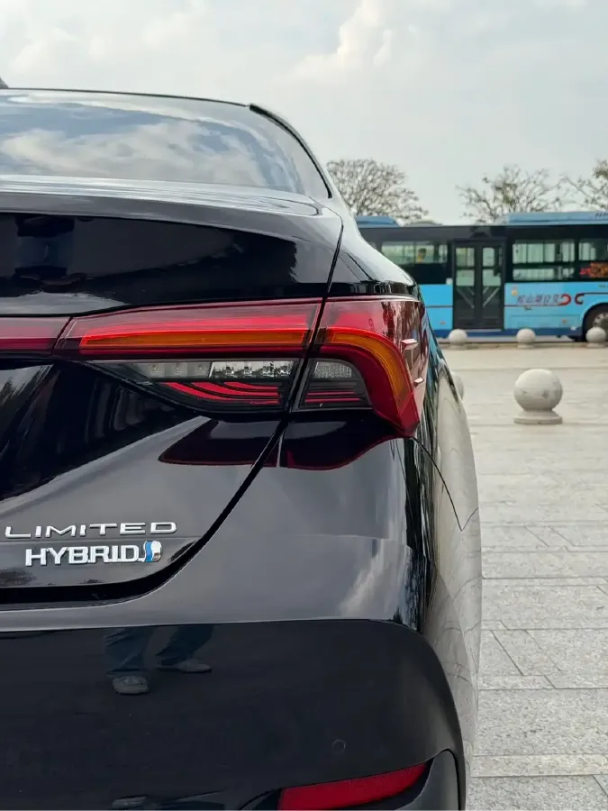 2019 Toyota Avalon 2.5L 178HP L4 E-CVT Hybrid,autocango,china used car exporter,china ev exporter,chinese used car exporter,chinese used ev exporter