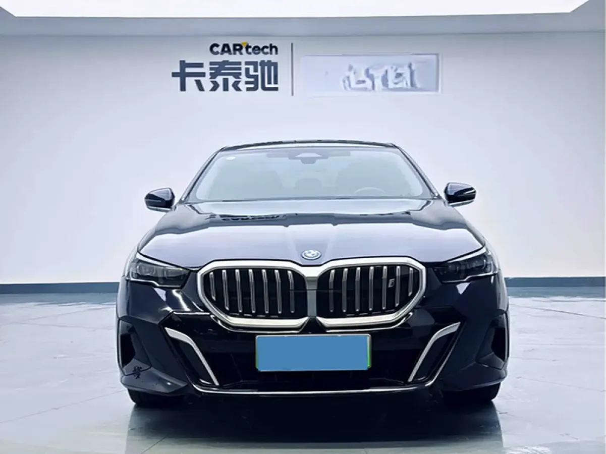 2024 BMW i5 BEV 79.05KWH,autocango,china used car exporter,china ev exporter,chinese used car exporter,chinese used ev exporter
