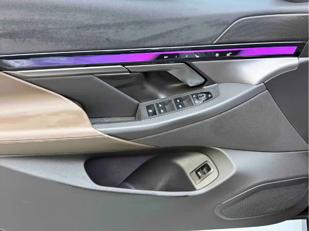 2024 BMW i5 BEV 79.05KWH,autocango,china used car exporter,china ev exporter,chinese used car exporter,chinese used ev exporter