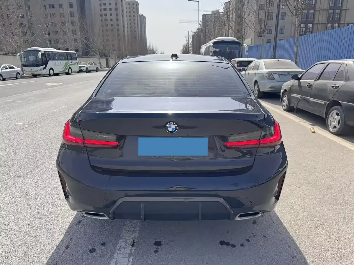2023 BMW 3 Series 2.0T 156HP L4 8AT,autocango,china used car exporter,china ev exporter,chinese used car exporter,chinese used ev exporter