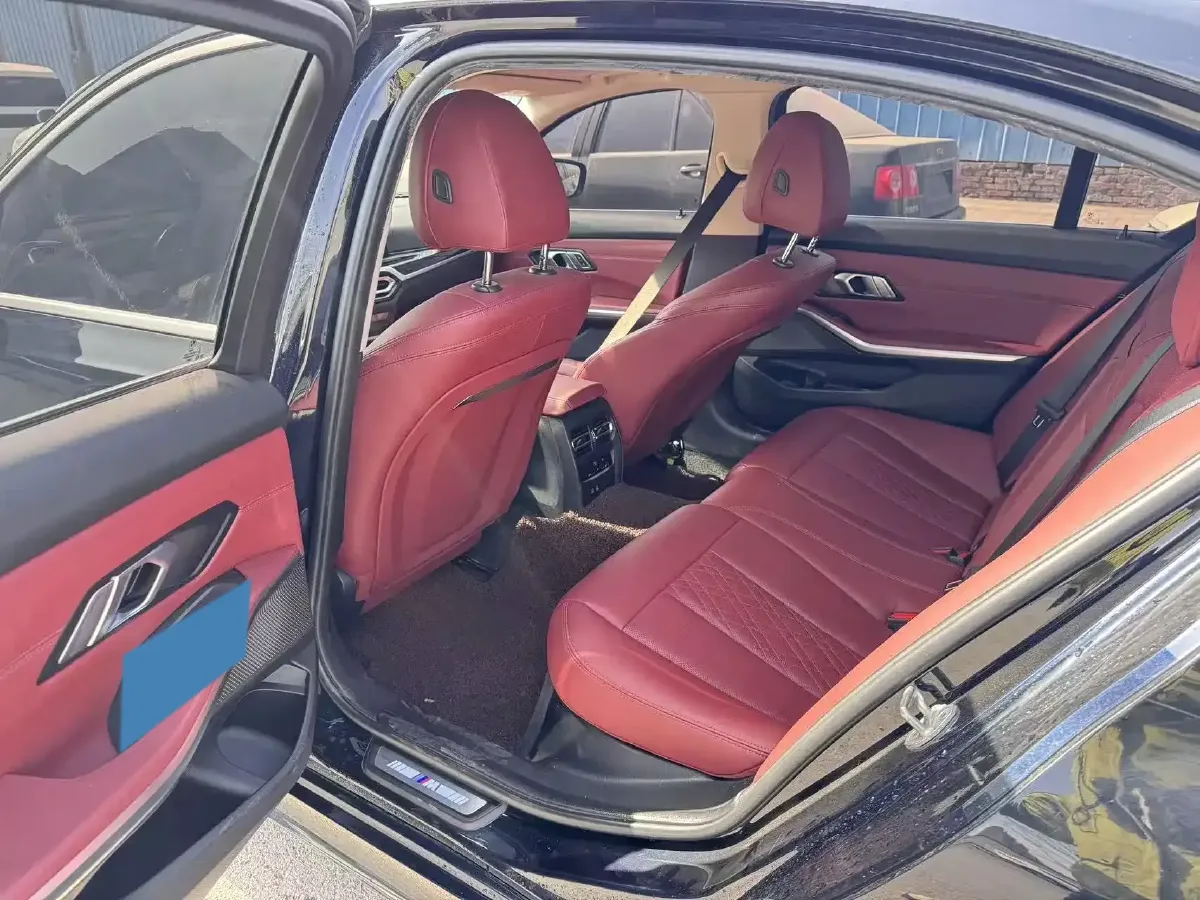 2023 BMW 3 Series 2.0T 156HP L4 8AT,autocango,china used car exporter,china ev exporter,chinese used car exporter,chinese used ev exporter