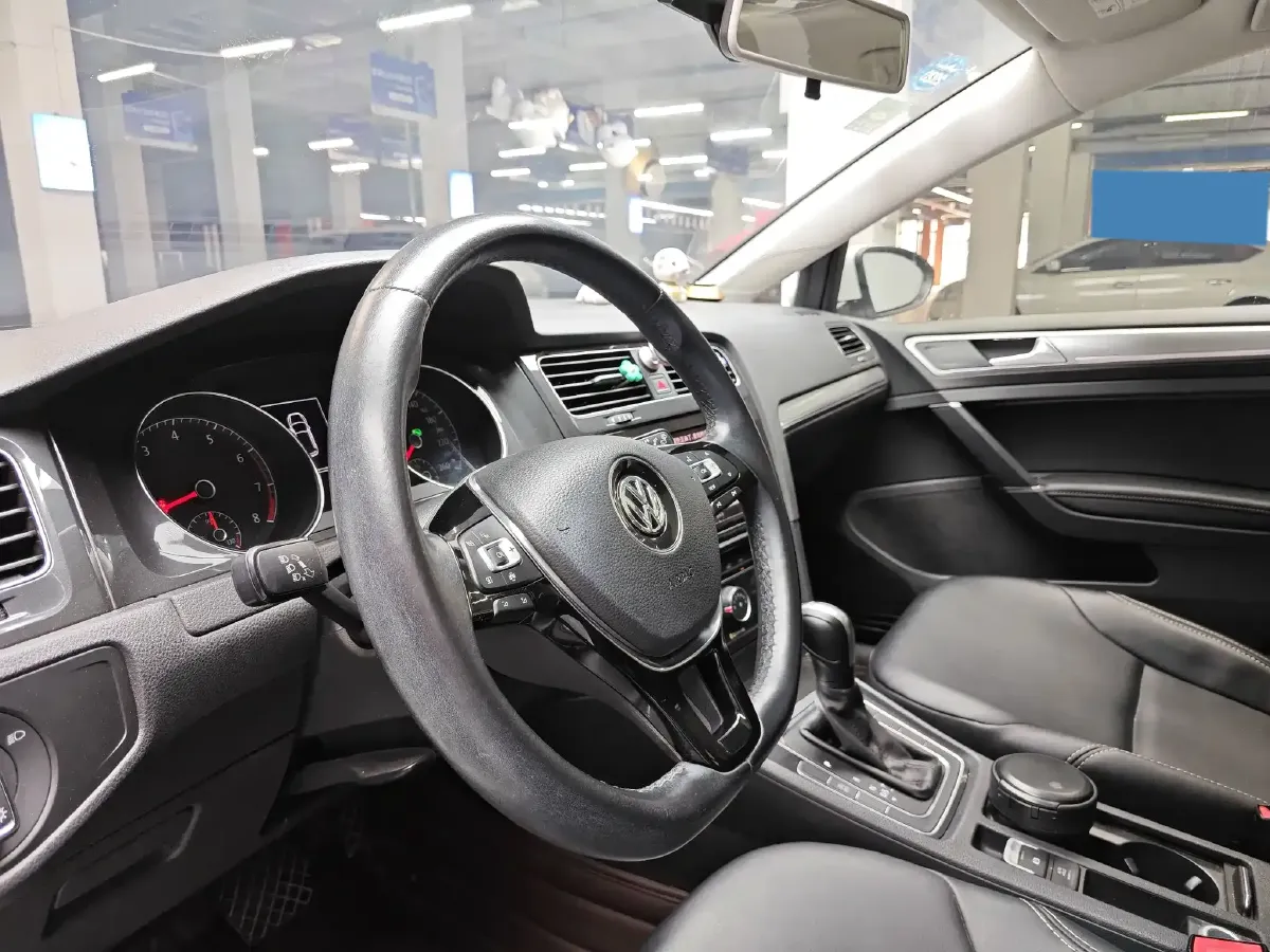 2019 Volkswagen Golf 1.4T 150HP L4 7DCT,autocango,china used car exporter,china ev exporter,chinese used car exporter,chinese used ev exporter