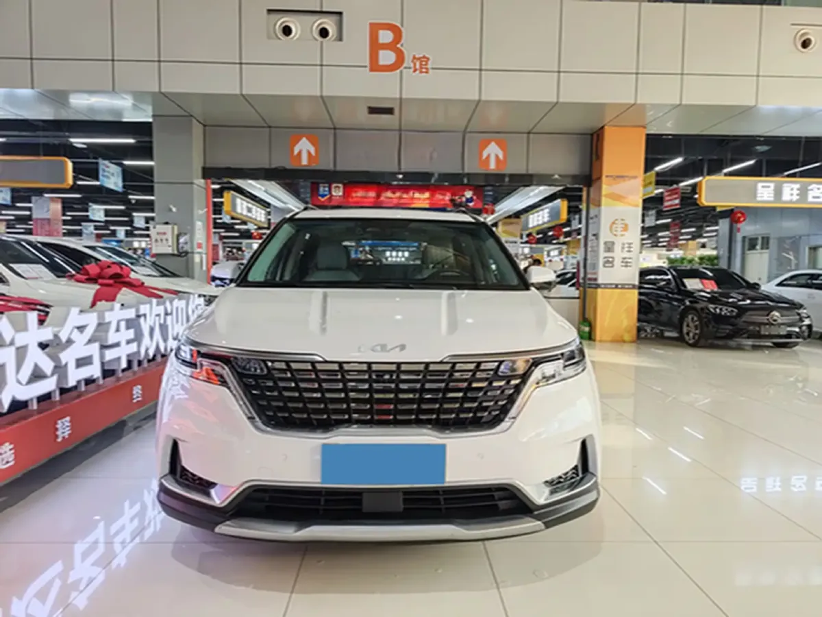 2021 Kia Carnival 2.0T 233HP L4 8AT,autocango,china used car exporter,china ev exporter,chinese used car exporter,chinese used ev exporter