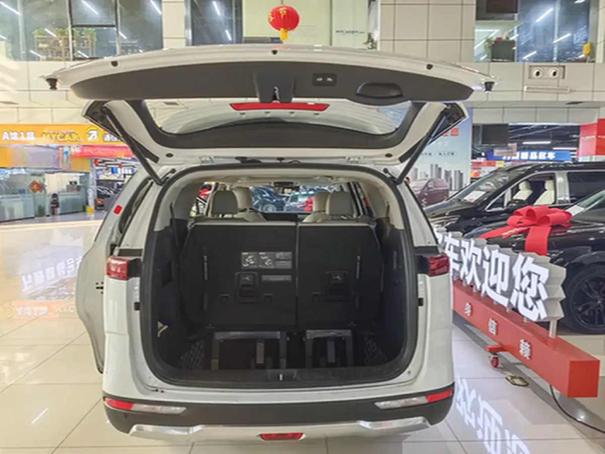 2021 Kia Carnival 2.0T 233HP L4 8AT,autocango,china used car exporter,china ev exporter,chinese used car exporter,chinese used ev exporter