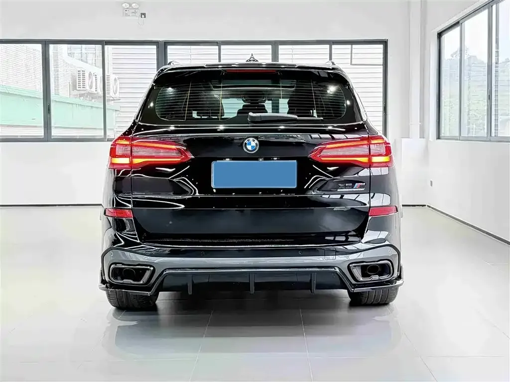 2020 BMW X5 3.0T 340HP L6 8AT,autocango,china used car exporter,china ev exporter,chinese used car exporter,chinese used ev exporter