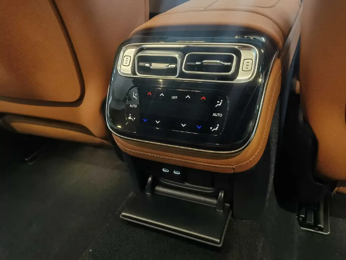 2021 Mercedes-Benz S Class 3.0T 367HP L6 9AT,autocango,china used car exporter,china ev exporter,chinese used car exporter,chinese used ev exporter