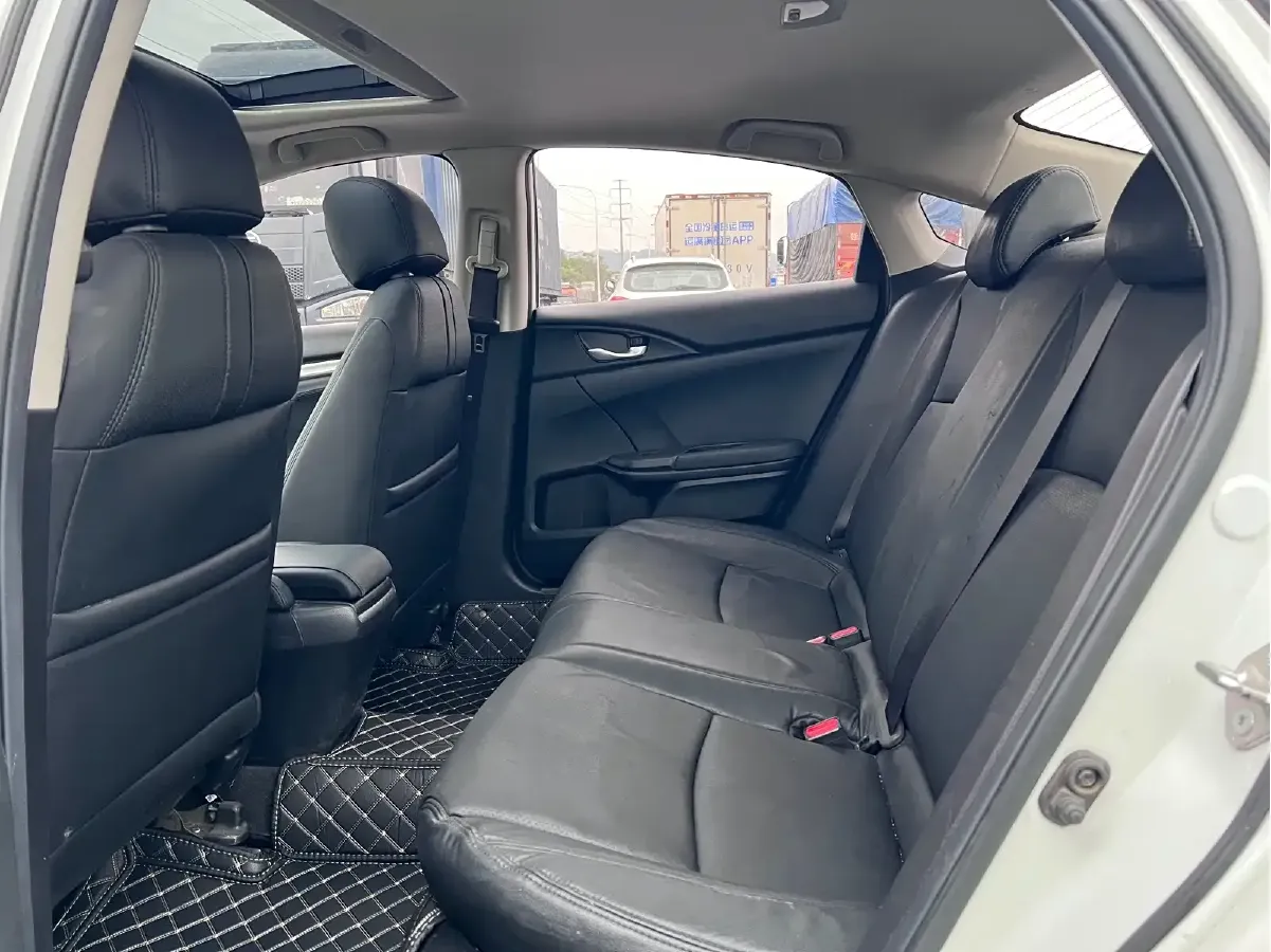 2016 Honda Civic 1.5T 177HP L4 CVT,autocango,china used car exporter,china ev exporter,chinese used car exporter,chinese used ev exporter