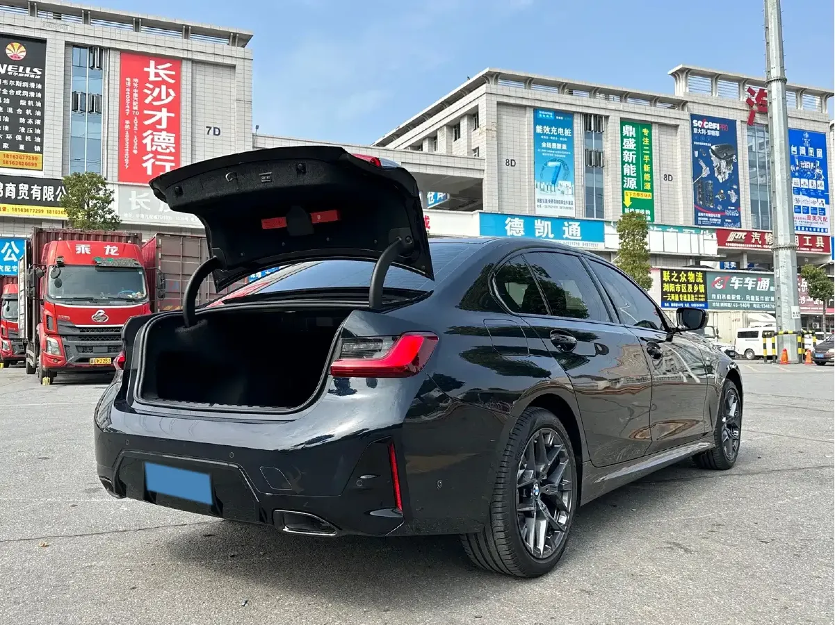 2024 BMW 3 Series 2.0T 245HP L4 8AT,autocango,china used car exporter,china ev exporter,chinese used car exporter,chinese used ev exporter