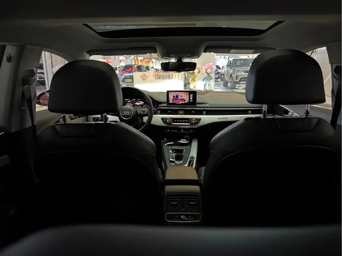 2017 Audi A5 2.0T 252HP L4 7DCT,autocango,china used car exporter,china ev exporter,chinese used car exporter,chinese used ev exporter