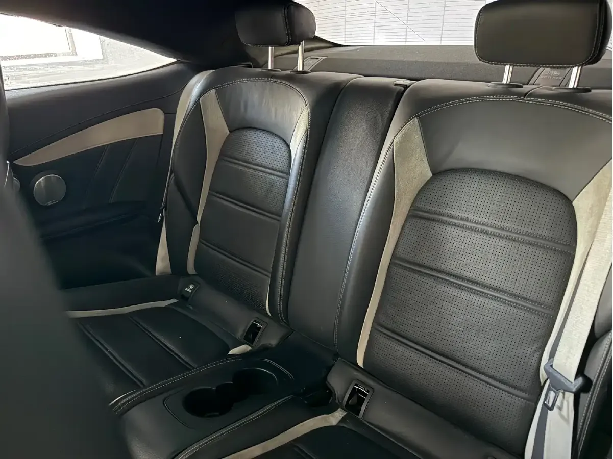 2015 Mercedes-Benz C AMG 4.0T 510HP V8 7AT,autocango,china used car exporter,china ev exporter,chinese used car exporter,chinese used ev exporter