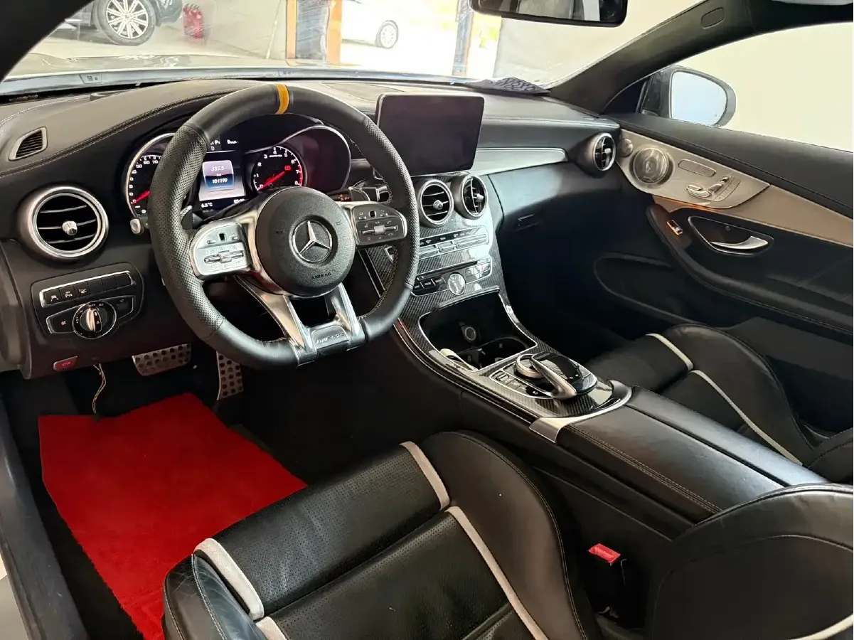 2015 Mercedes-Benz C AMG 4.0T 510HP V8 7AT,autocango,china used car exporter,china ev exporter,chinese used car exporter,chinese used ev exporter