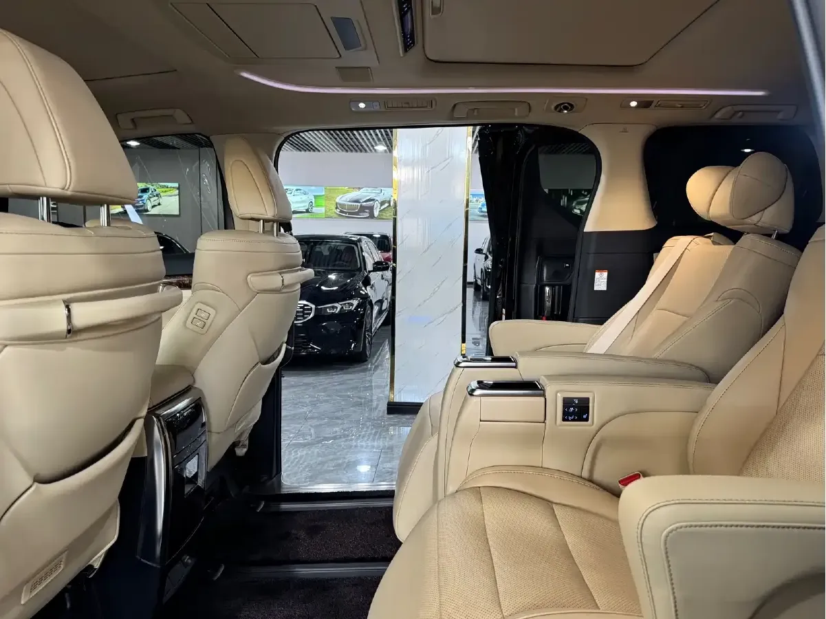 2020 Toyota Alphard 2.5L 117HP L4 E-CVT Hybrid,autocango,china used car exporter,china ev exporter,chinese used car exporter,chinese used ev exporter