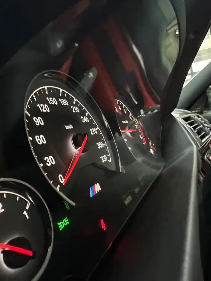 2017 BMW M4 3.0T 431HP L6 7DCT,autocango,china used car exporter,china ev exporter,chinese used car exporter,chinese used ev exporter