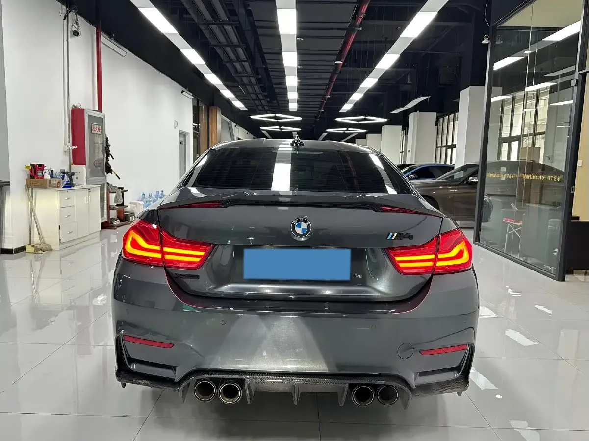 2017 BMW M4 3.0T 431HP L6 7DCT,autocango,china used car exporter,china ev exporter,chinese used car exporter,chinese used ev exporter