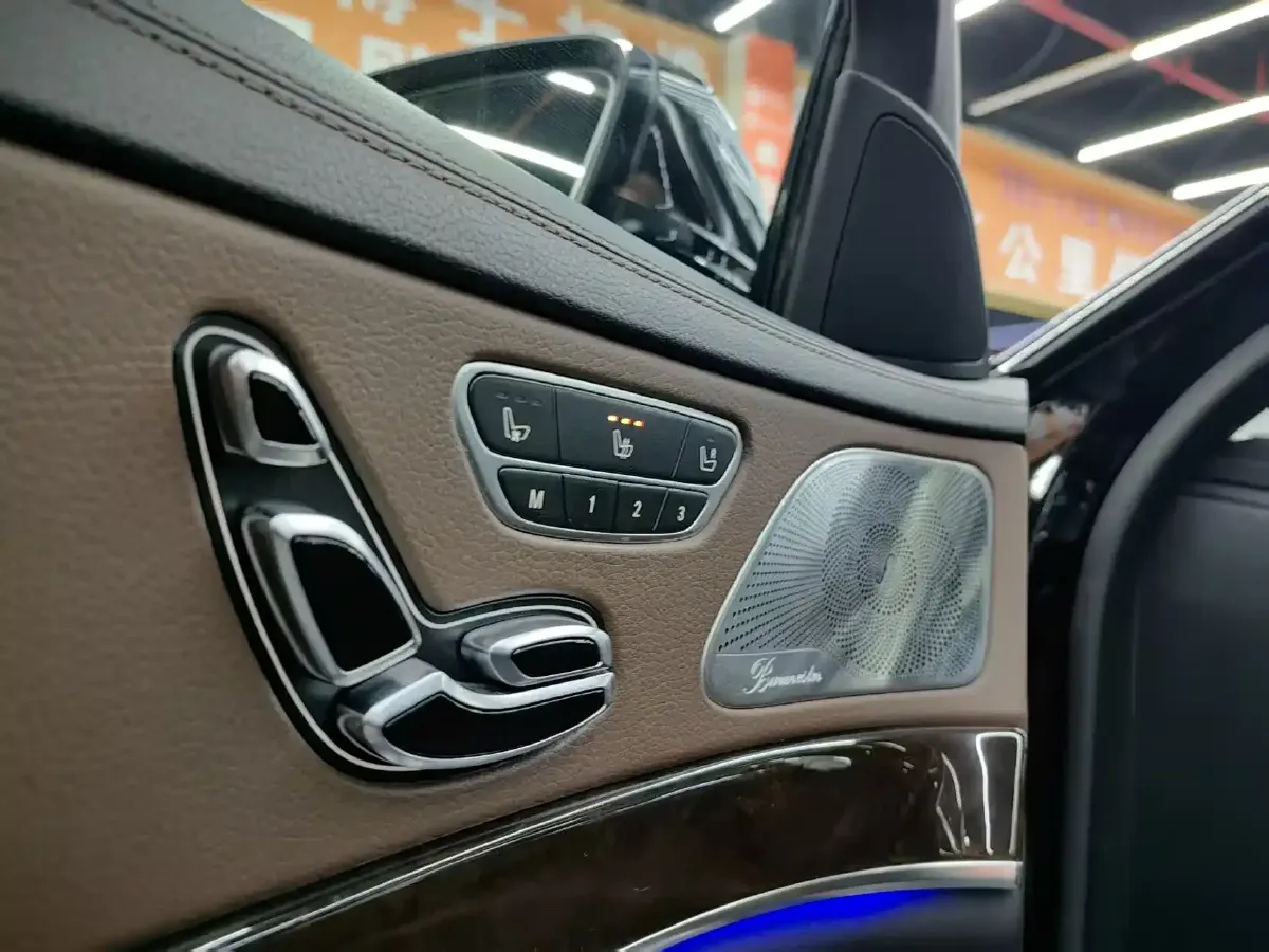 2015 Mercedes-Benz Maybach S Class 3.0T 333HP V6 7AT,autocango,china used car exporter,china ev exporter,chinese used car exporter,chinese used ev exporter