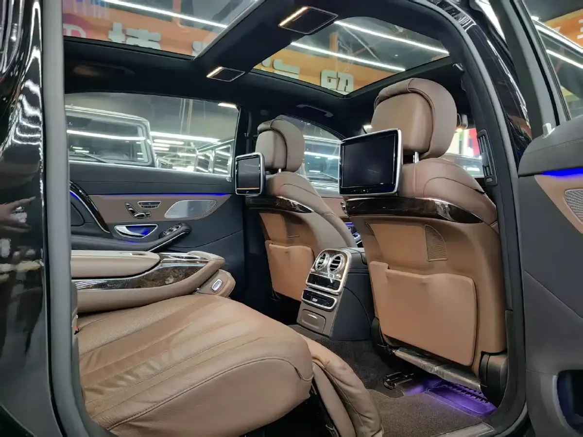 2015 Mercedes-Benz Maybach S Class 3.0T 333HP V6 7AT,autocango,china used car exporter,china ev exporter,chinese used car exporter,chinese used ev exporter