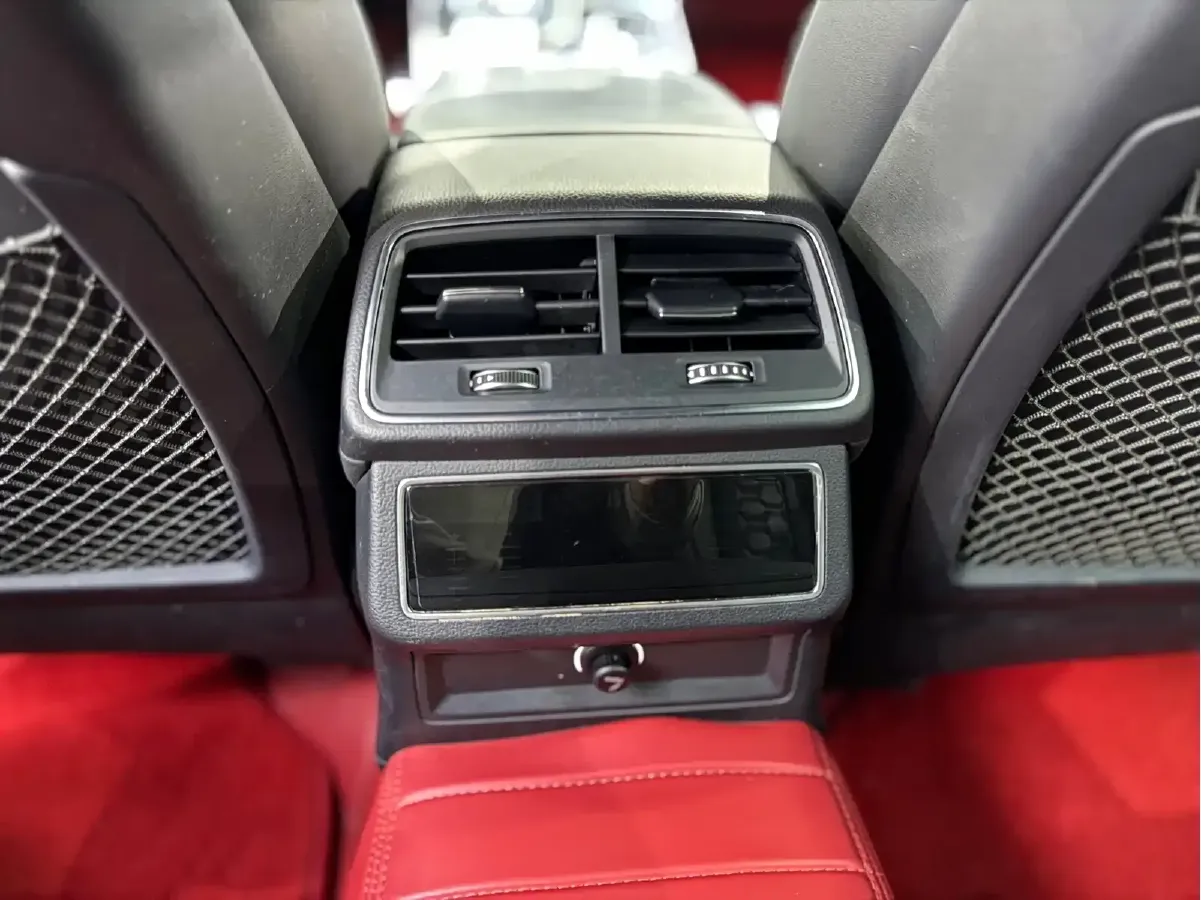 2018 Audi A7 3.0T 333HP V6 7DCT,autocango,china used car exporter,china ev exporter,chinese used car exporter,chinese used ev exporter