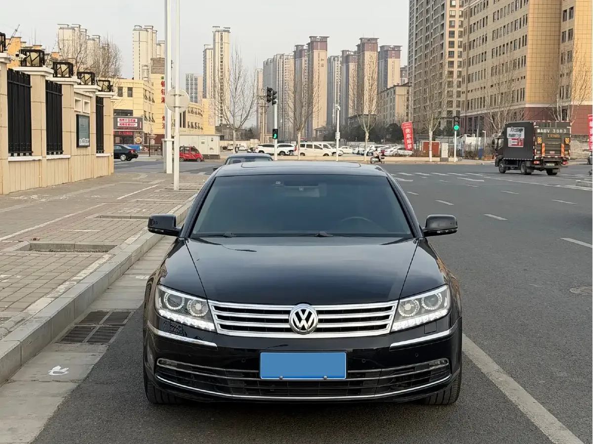 2015 Volkswagen Pheaton 3.0L 250HP V6 6AT,autocango,china used car exporter,china ev exporter,chinese used car exporter,chinese used ev exporter