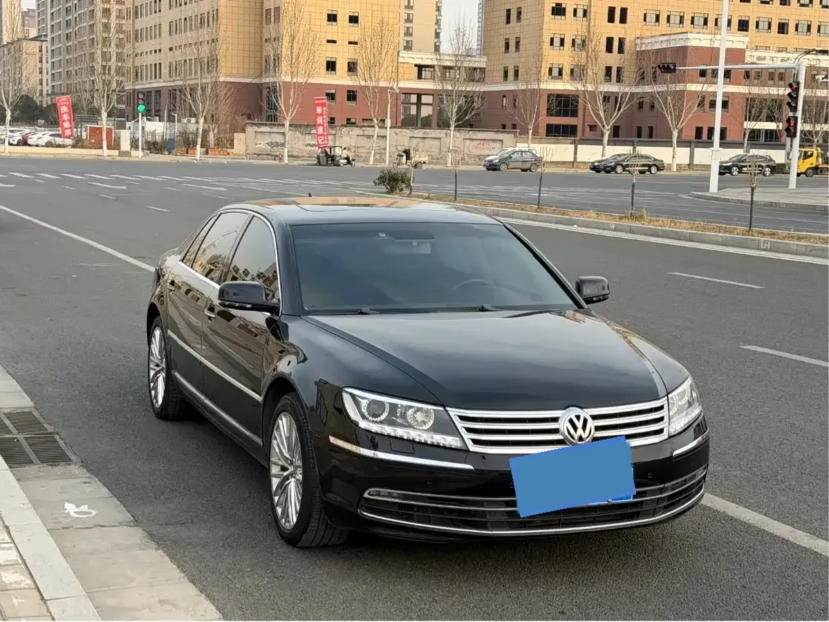 2015 Volkswagen Pheaton 3.0L 250HP V6 6AT,autocango,china used car exporter,china ev exporter,chinese used car exporter,chinese used ev exporter