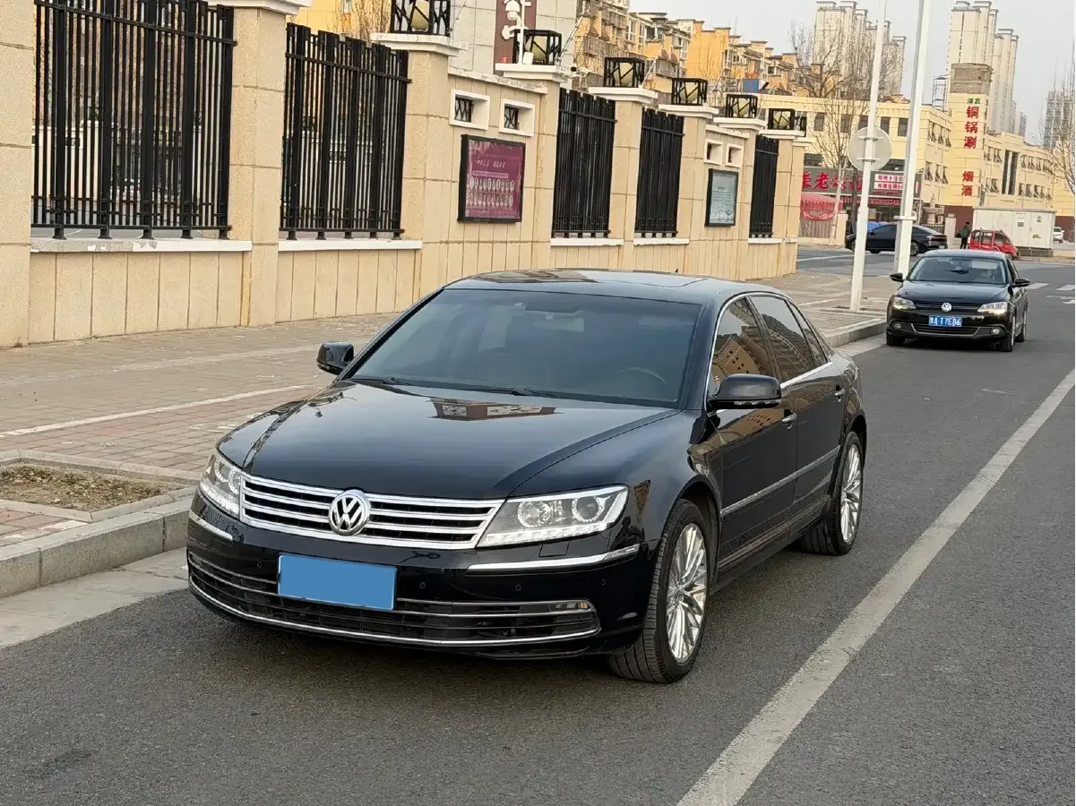 2015 Volkswagen Pheaton 3.0L 250HP V6 6AT,autocango,china used car exporter,china ev exporter,chinese used car exporter,chinese used ev exporter