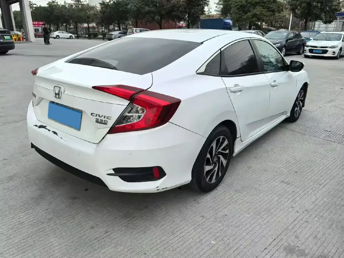 2016 Honda Civic 1.5T 177HP L4 CVT,autocango,china used car exporter,china ev exporter,chinese used car exporter,chinese used ev exporter