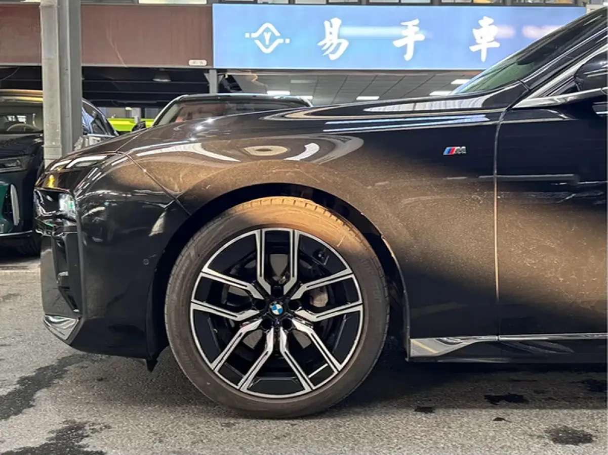 2023 BMW 7 Series 3.0T 272HP L6 8AT,autocango,china used car exporter,china ev exporter,chinese used car exporter,chinese used ev exporter