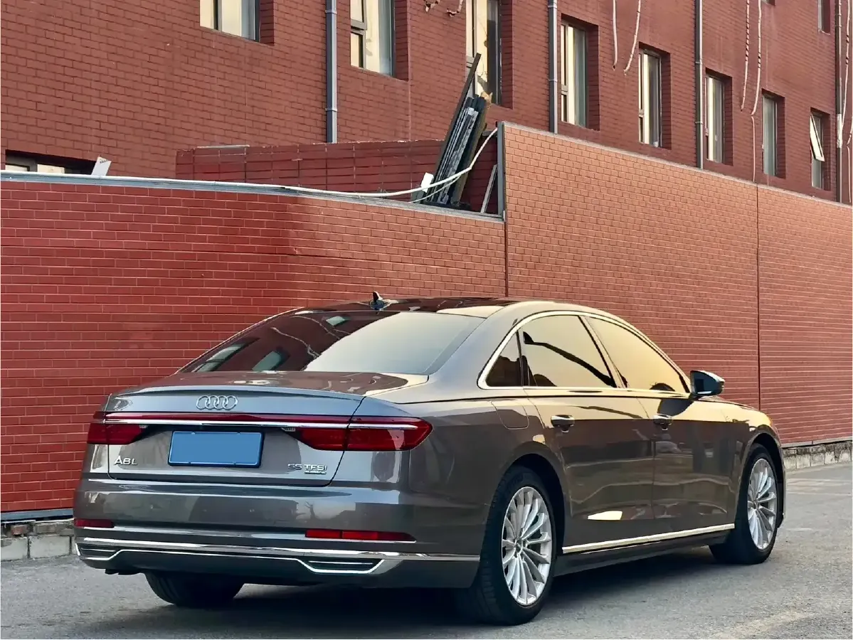 2018 Audi A8 3.0T 340HP V6 8AT,autocango,china used car exporter,china ev exporter,chinese used car exporter,chinese used ev exporter
