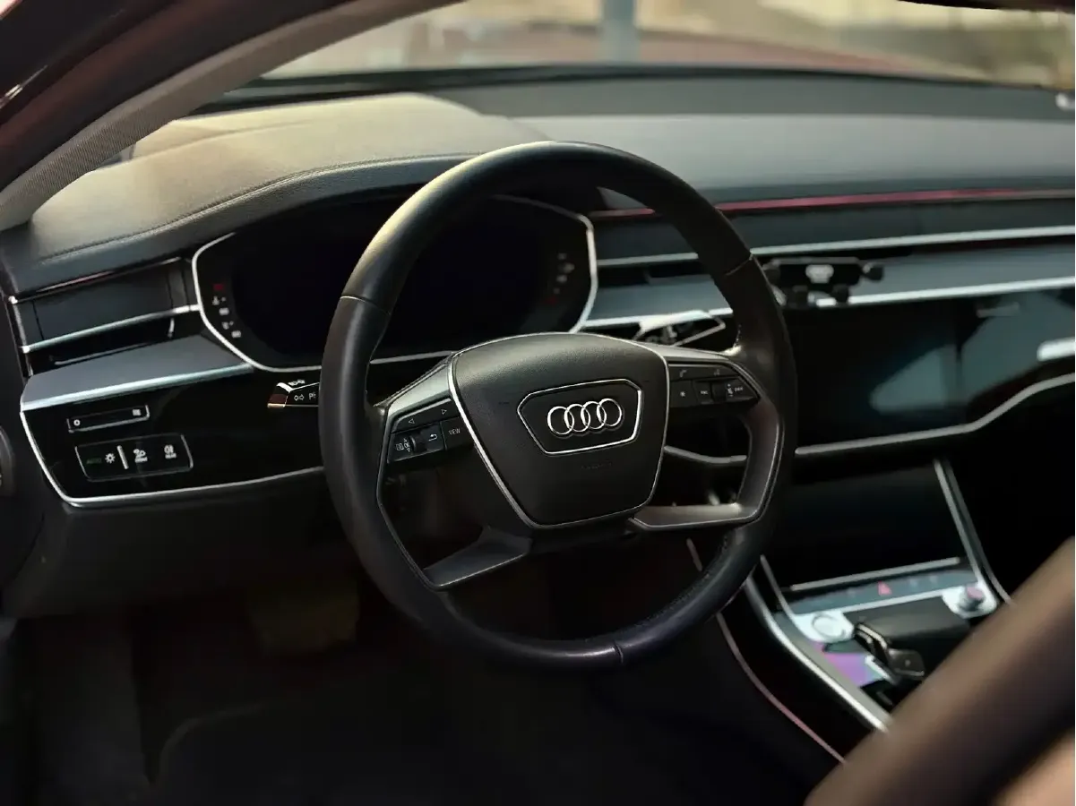 2018 Audi A8 3.0T 340HP V6 8AT,autocango,china used car exporter,china ev exporter,chinese used car exporter,chinese used ev exporter