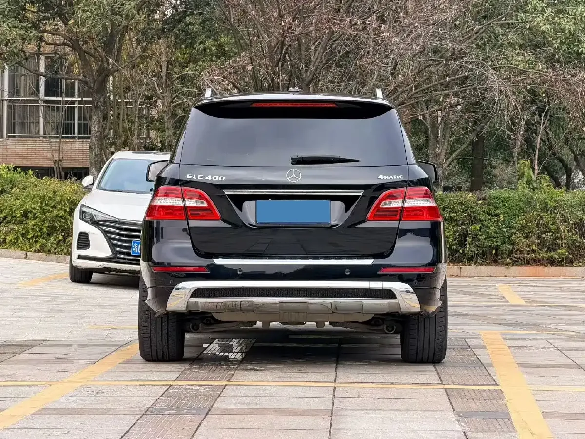 2012 Mercedes-Benz M Class 3.5L 306HP V6 7AT,autocango,china used car exporter,china ev exporter,chinese used car exporter,chinese used ev exporter