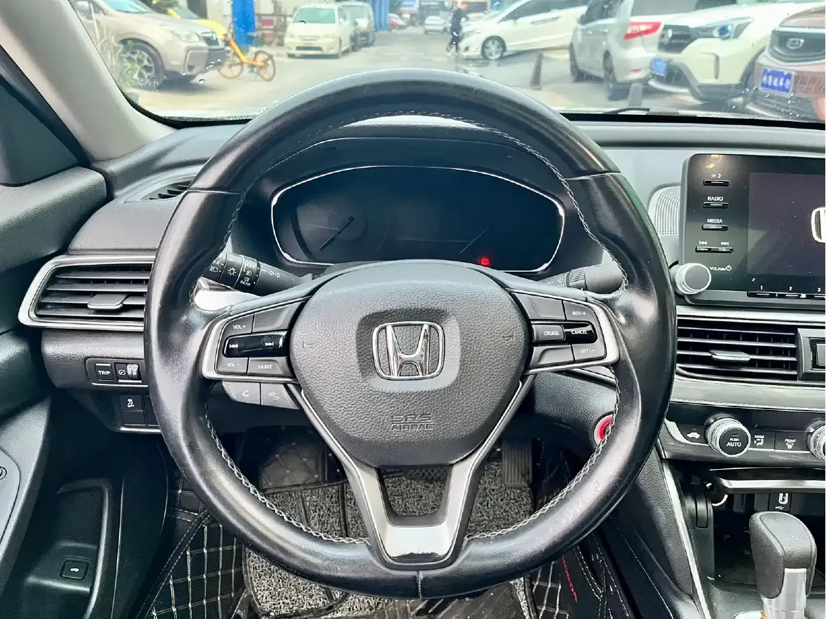 2018 Honda Accord 1.5T 194HP L4 CVT,autocango,china used car exporter,china ev exporter,chinese used car exporter,chinese used ev exporter
