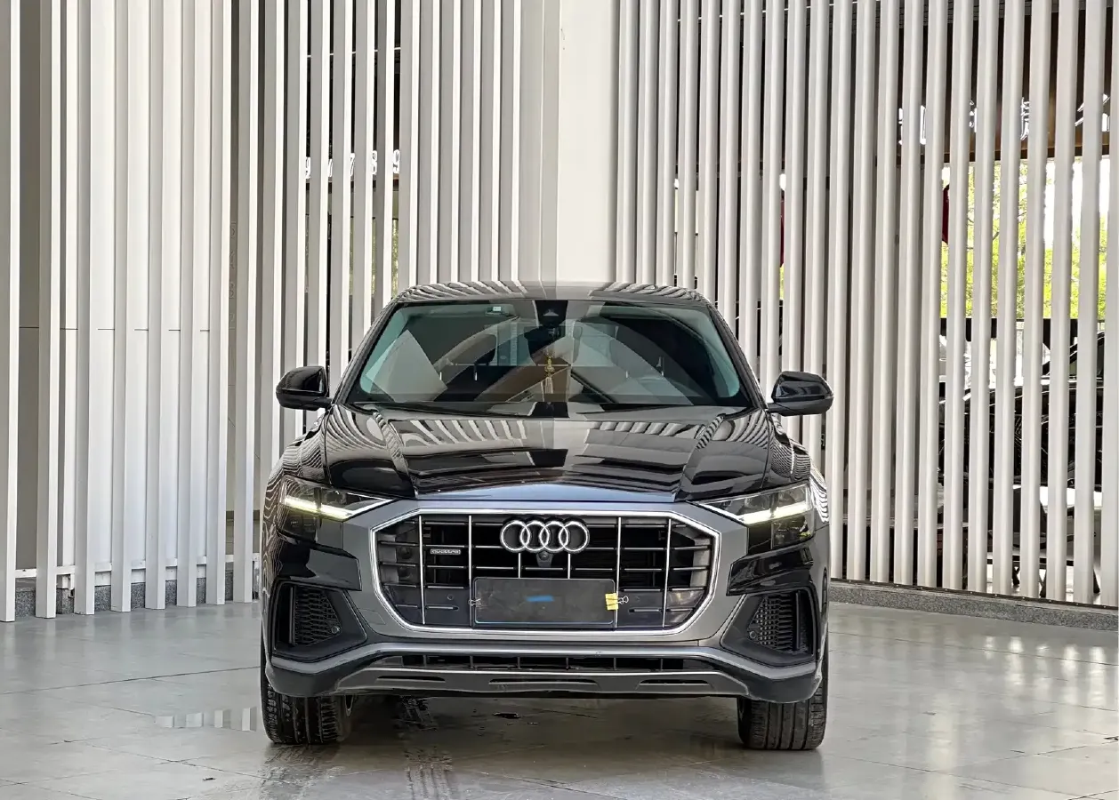 2019 Audi Q8 3.0T 340HP V6 8AT,autocango,china used car exporter,china ev exporter,chinese used car exporter,chinese used ev exporter