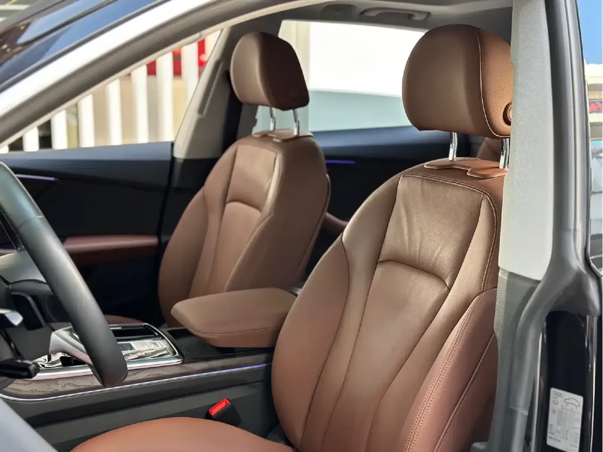 2019 Audi Q8 3.0T 340HP V6 8AT,autocango,china used car exporter,china ev exporter,chinese used car exporter,chinese used ev exporter