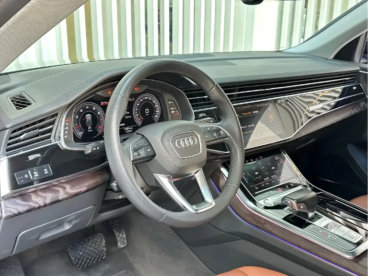 2019 Audi Q8 3.0T 340HP V6 8AT,autocango,china used car exporter,china ev exporter,chinese used car exporter,chinese used ev exporter