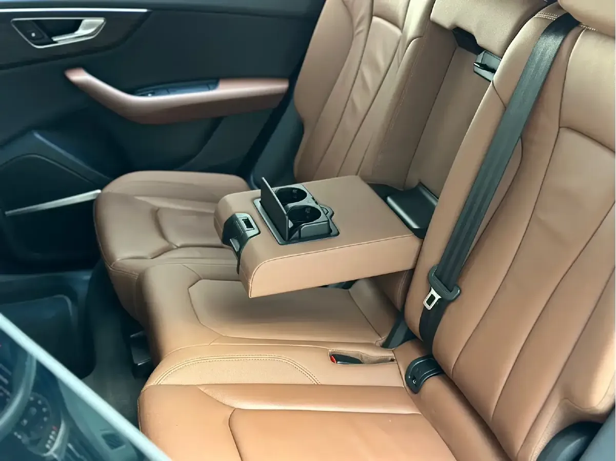 2019 Audi Q8 3.0T 340HP V6 8AT,autocango,china used car exporter,china ev exporter,chinese used car exporter,chinese used ev exporter